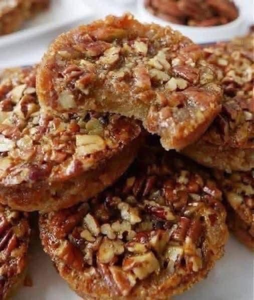 The Ultimate Christmas Pecan Pie Cookies: Why I’m Asked to Bake 400 of These Every Year