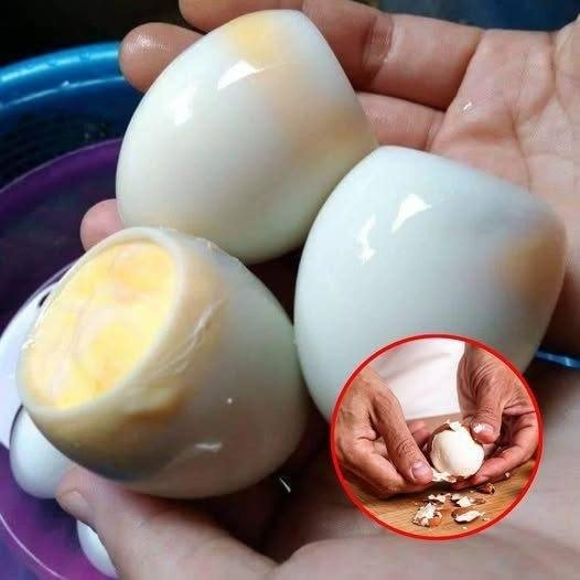 The Morning Egg Debate: What Actually Happens to Your Body When You Eat Boiled Eggs for Breakfast?