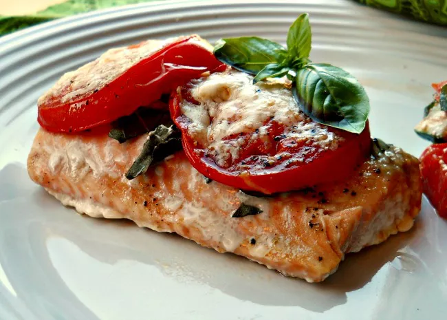 Tomato Basil Salmon