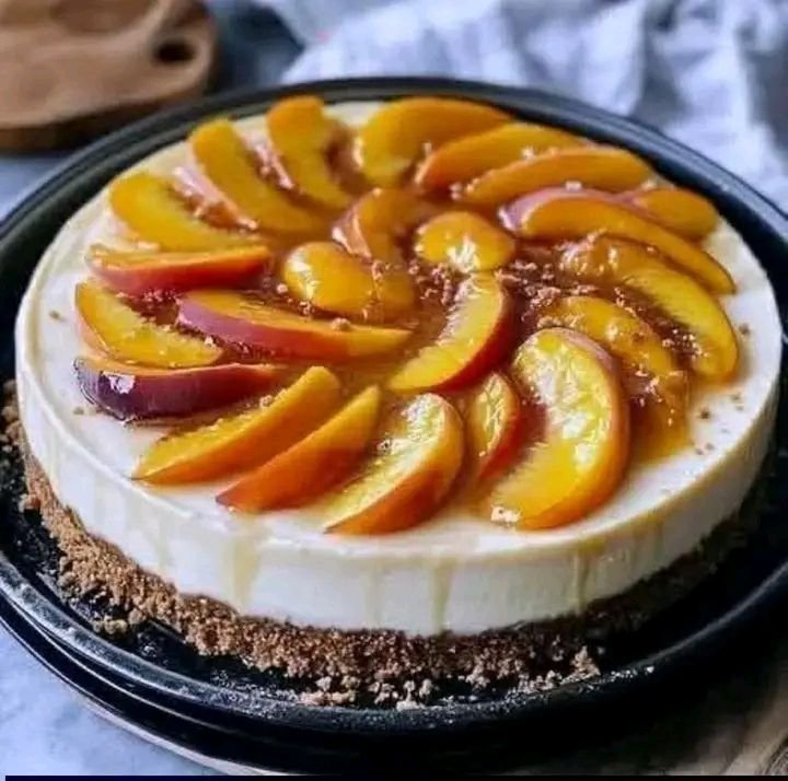 Peach Cobbler Cheesecake 