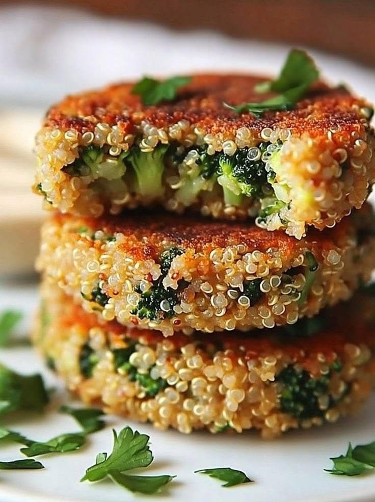 Vegan Broccoli & Quinoa Cakes