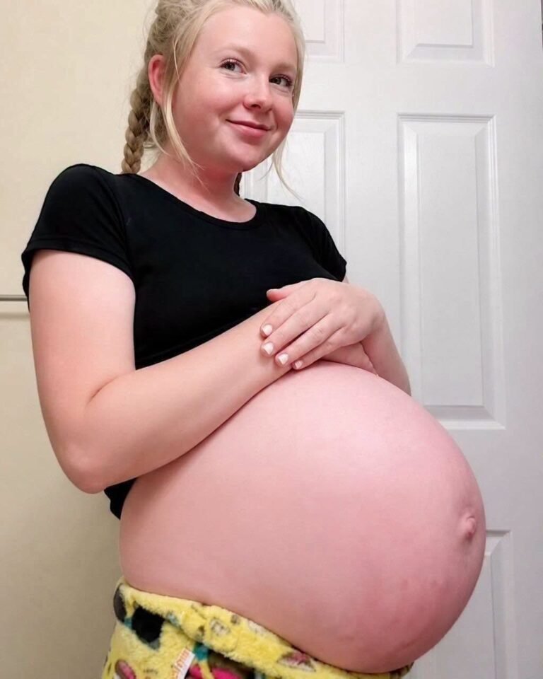 I got pregnant when I was 15, and when my parents found out, they kicked me out and said, “You disgraced our family. From today on, you are no longer our daughter.” – Twenty years later, I found myself outside their door… and I discovered a secret that left me speechless.