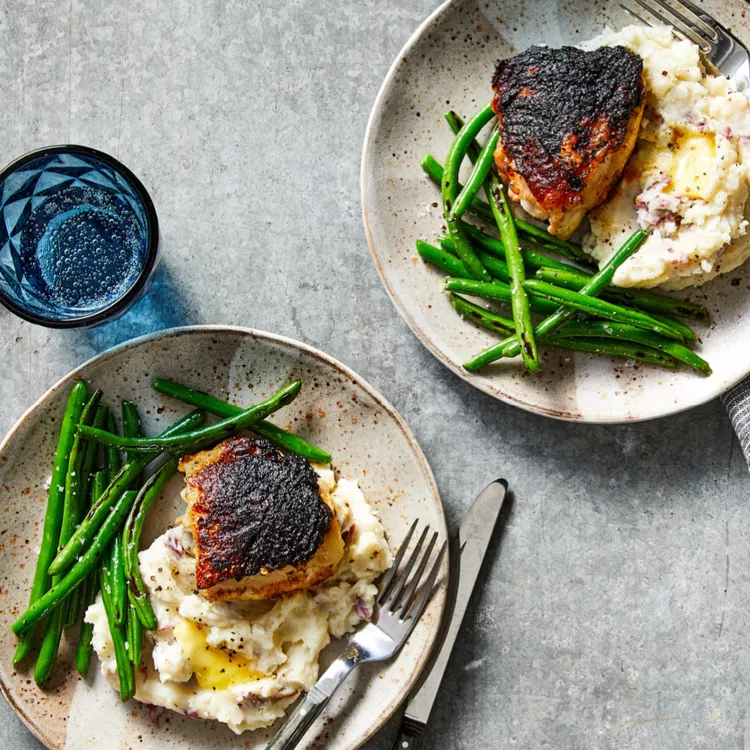 Blackened Ranch Pan-Fried Chicken Thighs